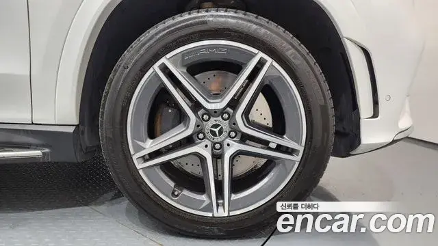 Mercedes-Benz GLS-Class 2022 — ფოტო 5/21