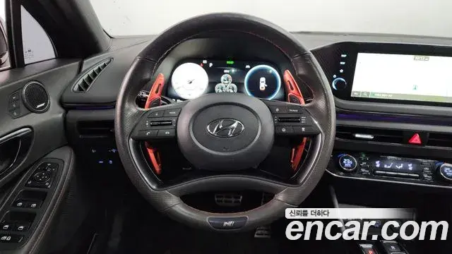 Hyundai Sonata Hybrid 2021 — ფოტო 7/20