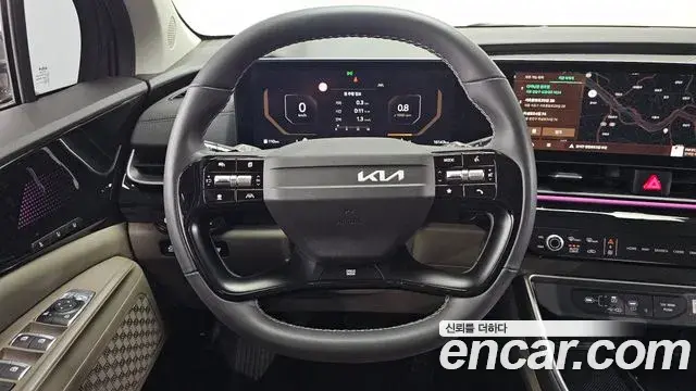Kia Carnival 2025 — Фото 13/20