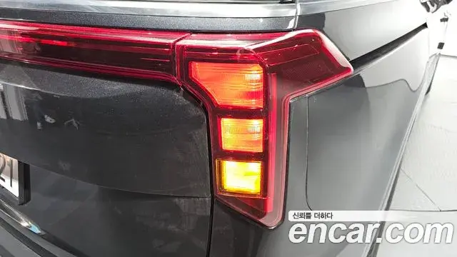 Kia Carnival 2025 — Photo 6/35