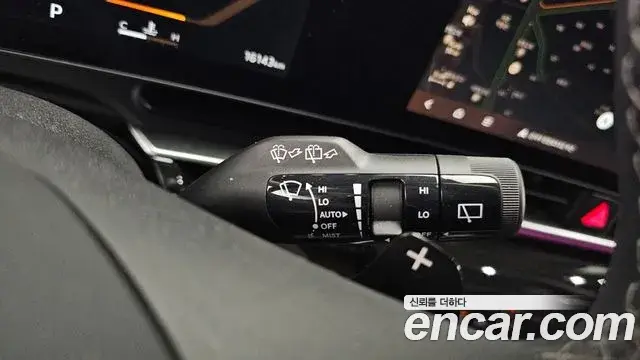 Kia Carnival 2025 — Photo 7/35