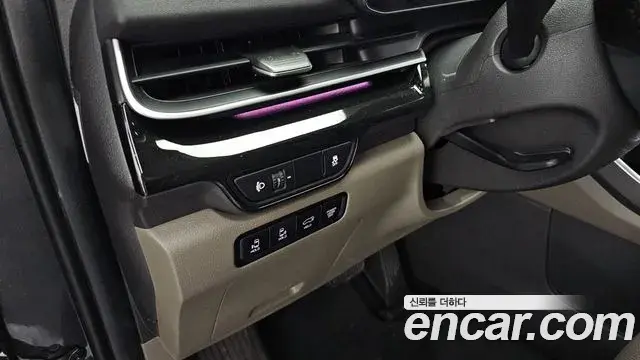 Kia Carnival 2025 — Photo 9/35