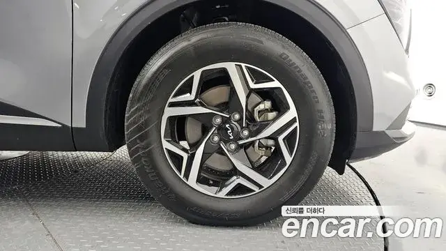 Kia Sportage 2021 — Фото 5/20