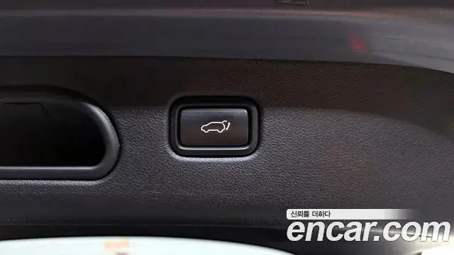 Kia Sportage The Bold 2019 — Фото 19/20