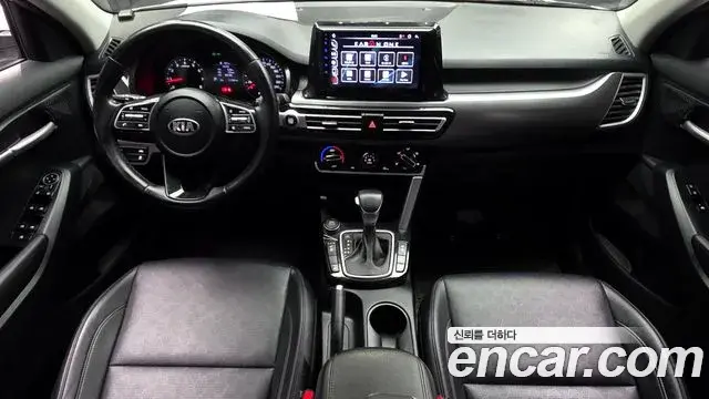 Kia Seltos 2021 — ფოტო 8/20