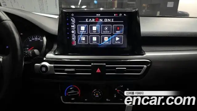 Kia Seltos 2021 — ფოტო 15/20