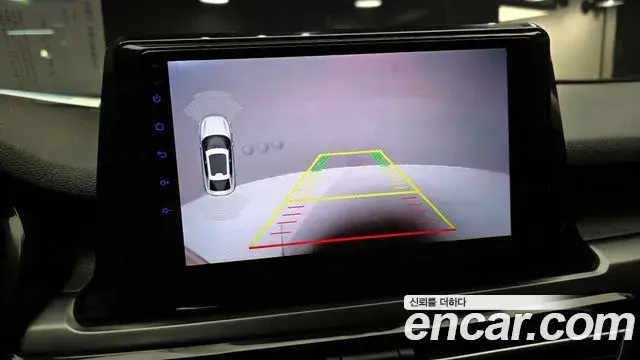 Kia Seltos 2021 — ფოტო 13/20