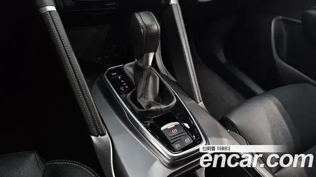 Renault Samsung QM6 2020 — ფოტო 15/20