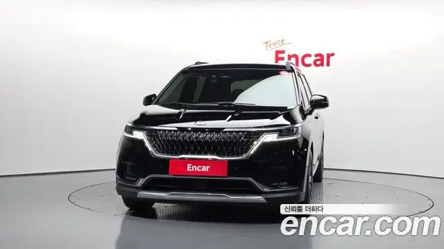 Kia Carnival 2021 — Photo 10/20