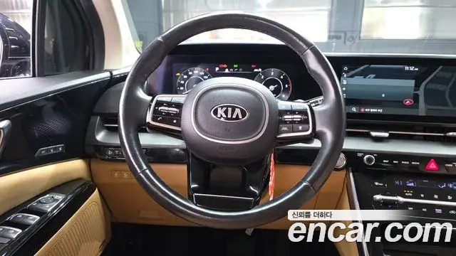 Kia Carnival 2021 — Photo 6/20