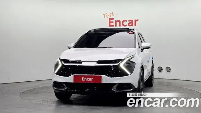 Kia Sportage 2021 — Фото 3/20