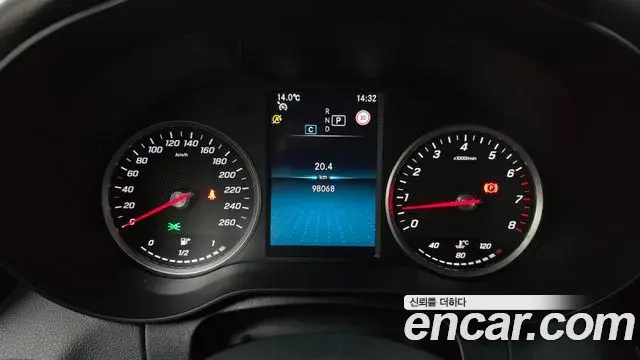Mercedes-Benz C-Class 2020 — ფოტო 11/20