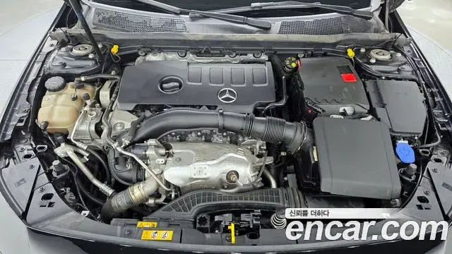 Mercedes-Benz A-Class 2020 — Фото 6/20