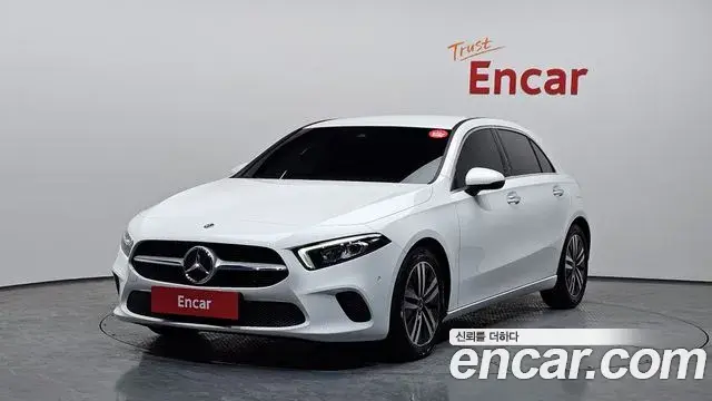 Mercedes-Benz A-Class 2022 — Фото 1/20