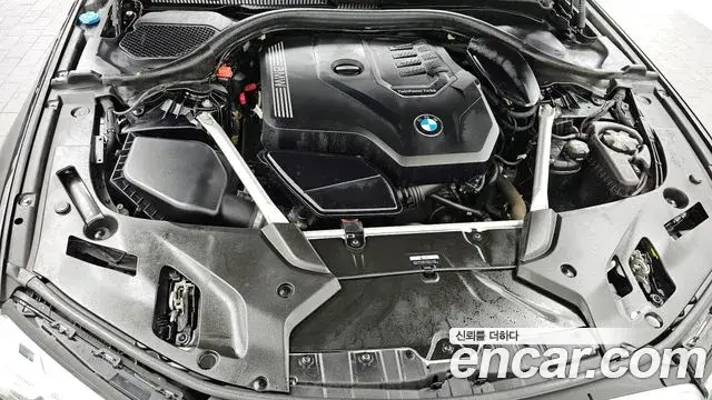 BMW 5 Series 2021 — Фото 6/20