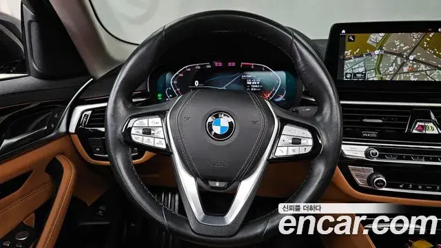 BMW 5 Series 2021 — Фото 13/20
