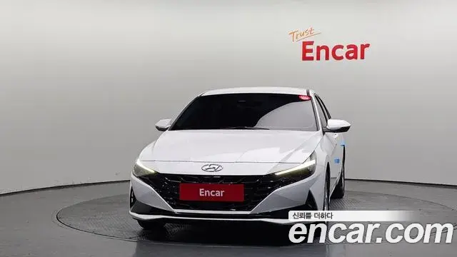 Hyundai The New Avante Hybrid 2023 — ფოტო 3/20