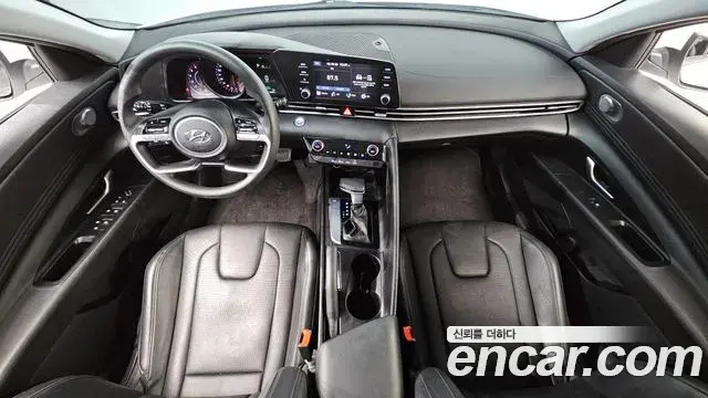 Hyundai The New Avante Hybrid 2023 — ფოტო 15/20