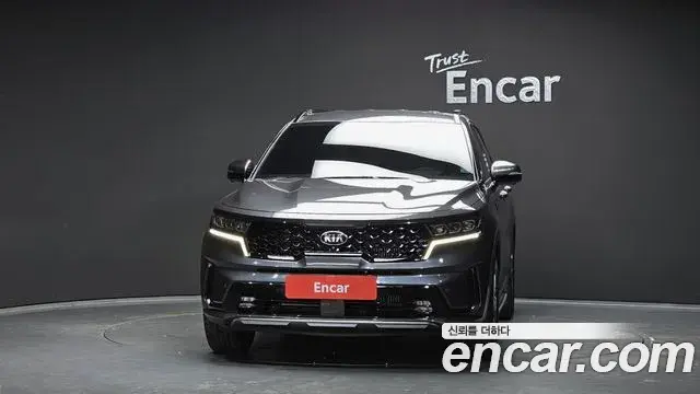 Kia Sorento 2021 — Фото 3/20