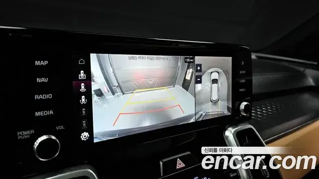Kia Sorento 2021 — Фото 15/20