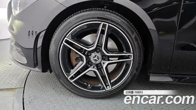 Mercedes-Benz CLA-Class 2022 — Фото 5/20