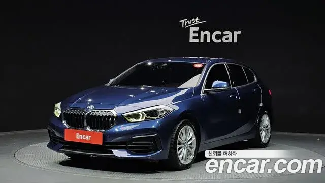 BMW 1 Series 2021 — ფოტო 1/20