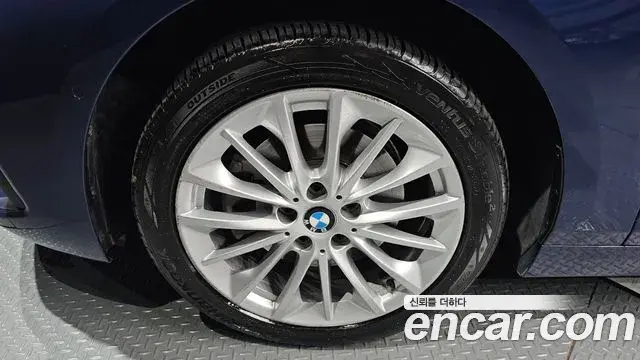 BMW 1 Series 2021 — ფოტო 4/20