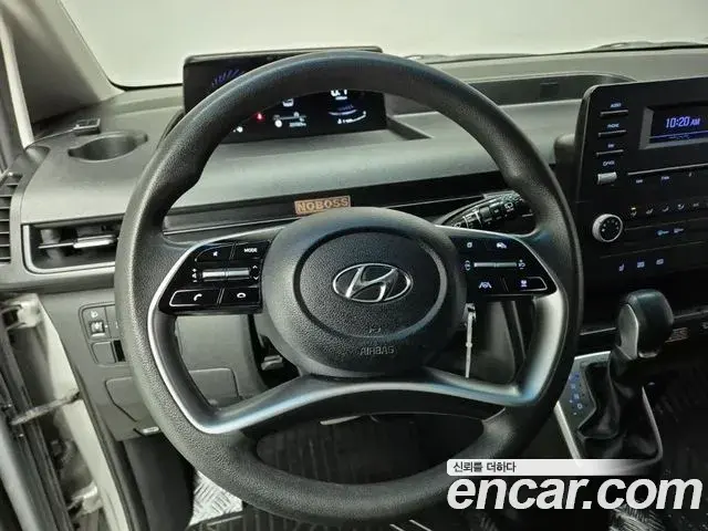 Hyundai Staria 2022 — Şəkil 11/18