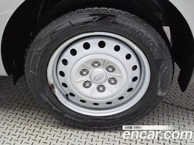 Hyundai Staria 2022 — Şəkil 15/18