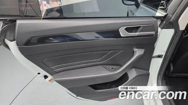Volkswagen Arteon 2022 — Photo 21/30