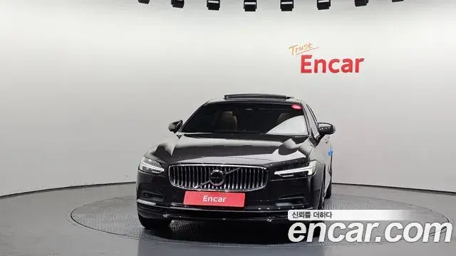Volvo S90 2022 — Şəkil 30/34