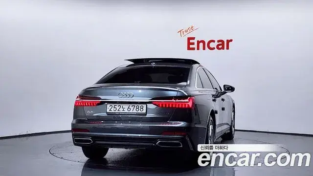 Audi A6 2021 — Şəkil 8/20