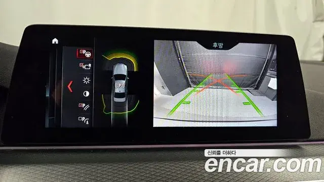 BMW 5 Series 2018 — Фото 15/20