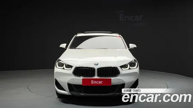 BMW X2 2023 — Фото 2/20