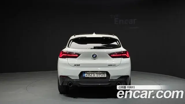 BMW X2 2023 — Фото 3/20