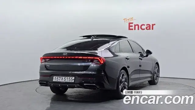 Kia K5 2020 — Şəkil 27/32