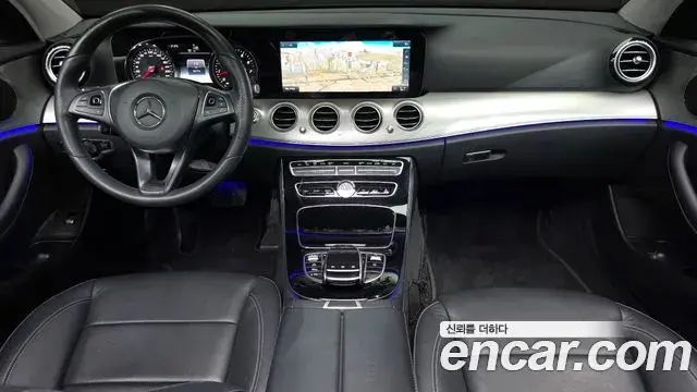 Mercedes-Benz E-Class 2018 — Фото 9/20