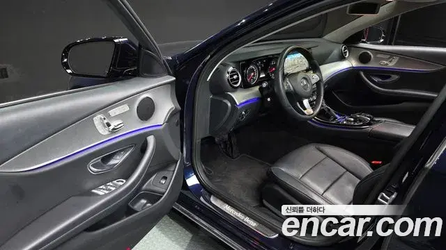 Mercedes-Benz E-Class 2018 — Фото 8/20