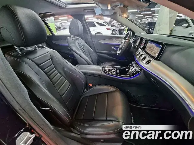 Mercedes-Benz E-Class 2018 — ფოტო 22/50