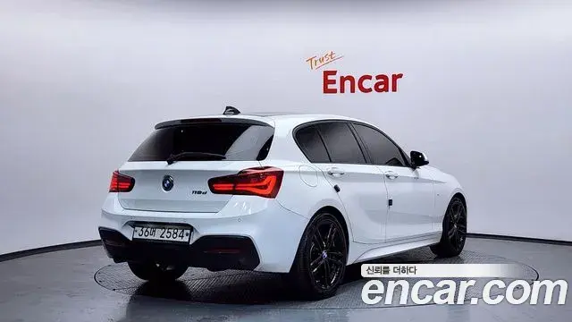 BMW 1 Series 2018 — Photo 30/32