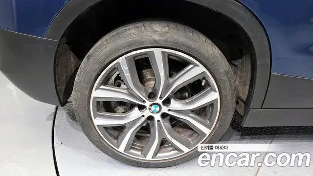 BMW X2 2022 — Фото 5/20