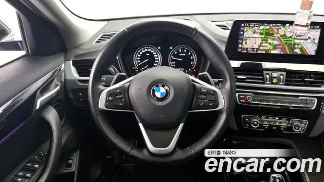 BMW X2 2022 — Фото 13/20