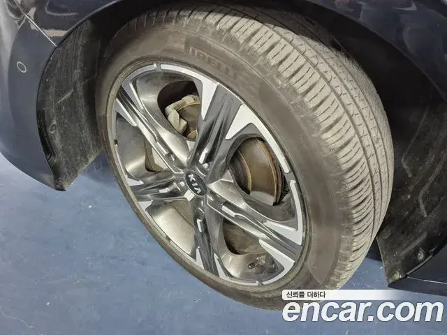 Kia K5 2020 — Şəkil 2/17