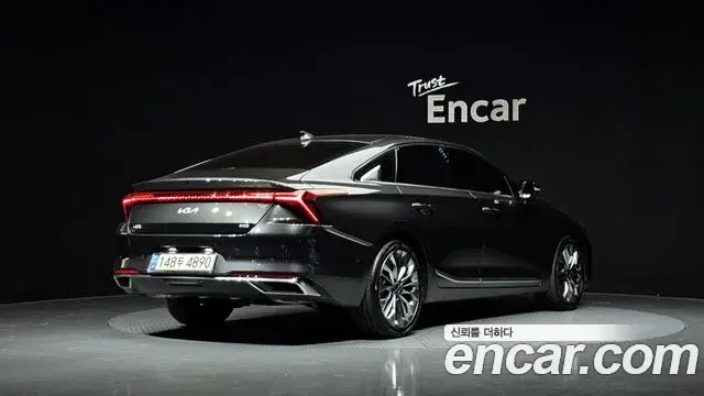 Kia K8 2022 — ფოტო 11/20