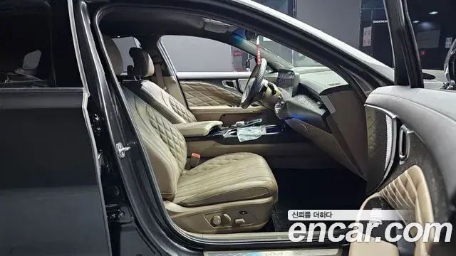 Kia K8 2022 — ფოტო 18/20
