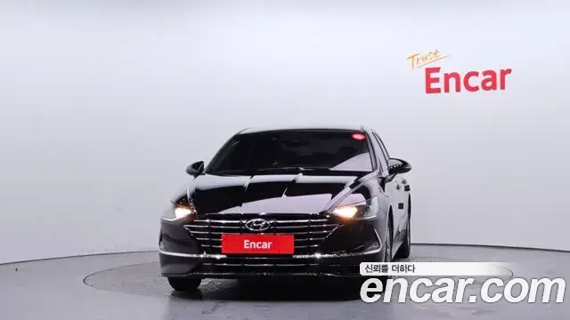 Hyundai Sonata 2023 — Фото 3/20