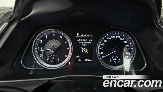 Hyundai Sonata 2023 — Фото 8/20