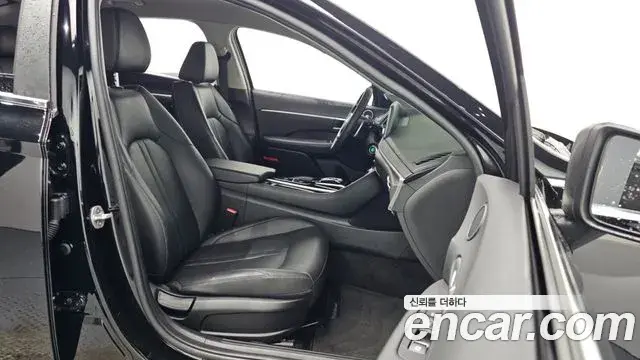Hyundai Sonata 2023 — Фото 11/20