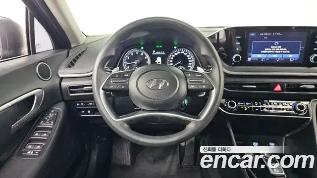 Hyundai Sonata 2023 — Фото 14/20