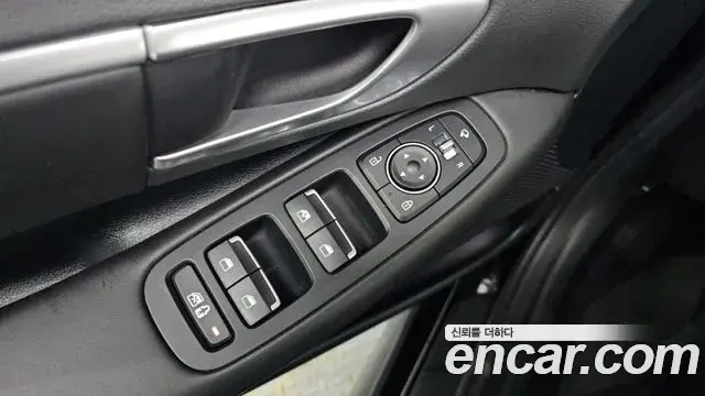 Hyundai Sonata Hybrid 2023 — Şəkil 19/30